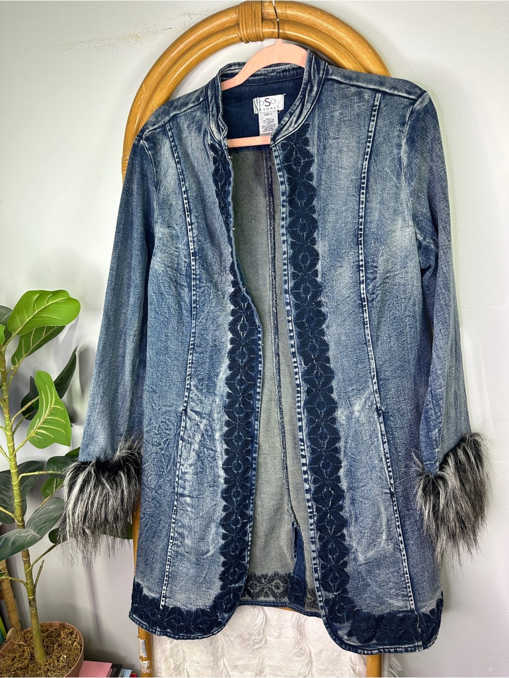 Oso Casuals Faux Fur Longline Denim Jacket sz L